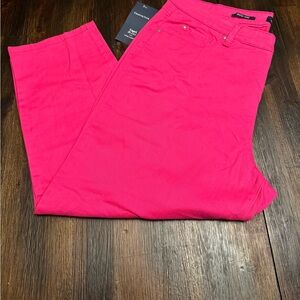 NWT Charter Club Women's Pink Tummy Slimming Capri Jeans